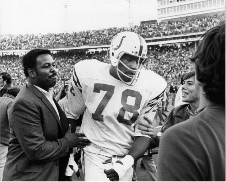 Super Bowl V: A Gritty Clash Cementing the NFL’s Legacy in the Atlantic